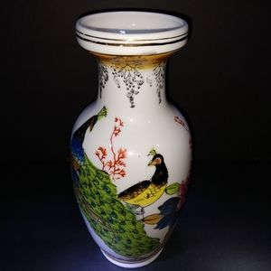 Urn / Vase